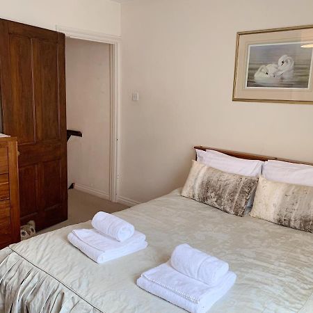 Cosy Central Windsor House Sleeps 4 Ngoại thất bức ảnh