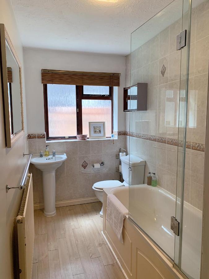 Cosy Central Windsor House Sleeps 4 Ngoại thất bức ảnh