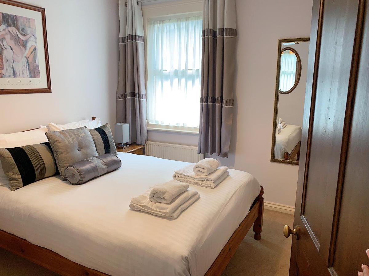 Cosy Central Windsor House Sleeps 4 Ngoại thất bức ảnh